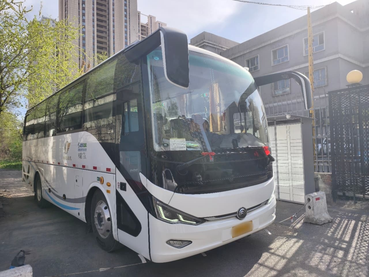 宇通客车18座中型客车 (2)