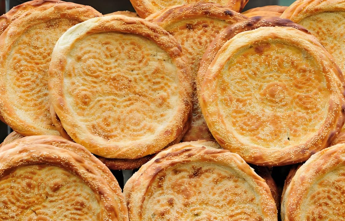 馕