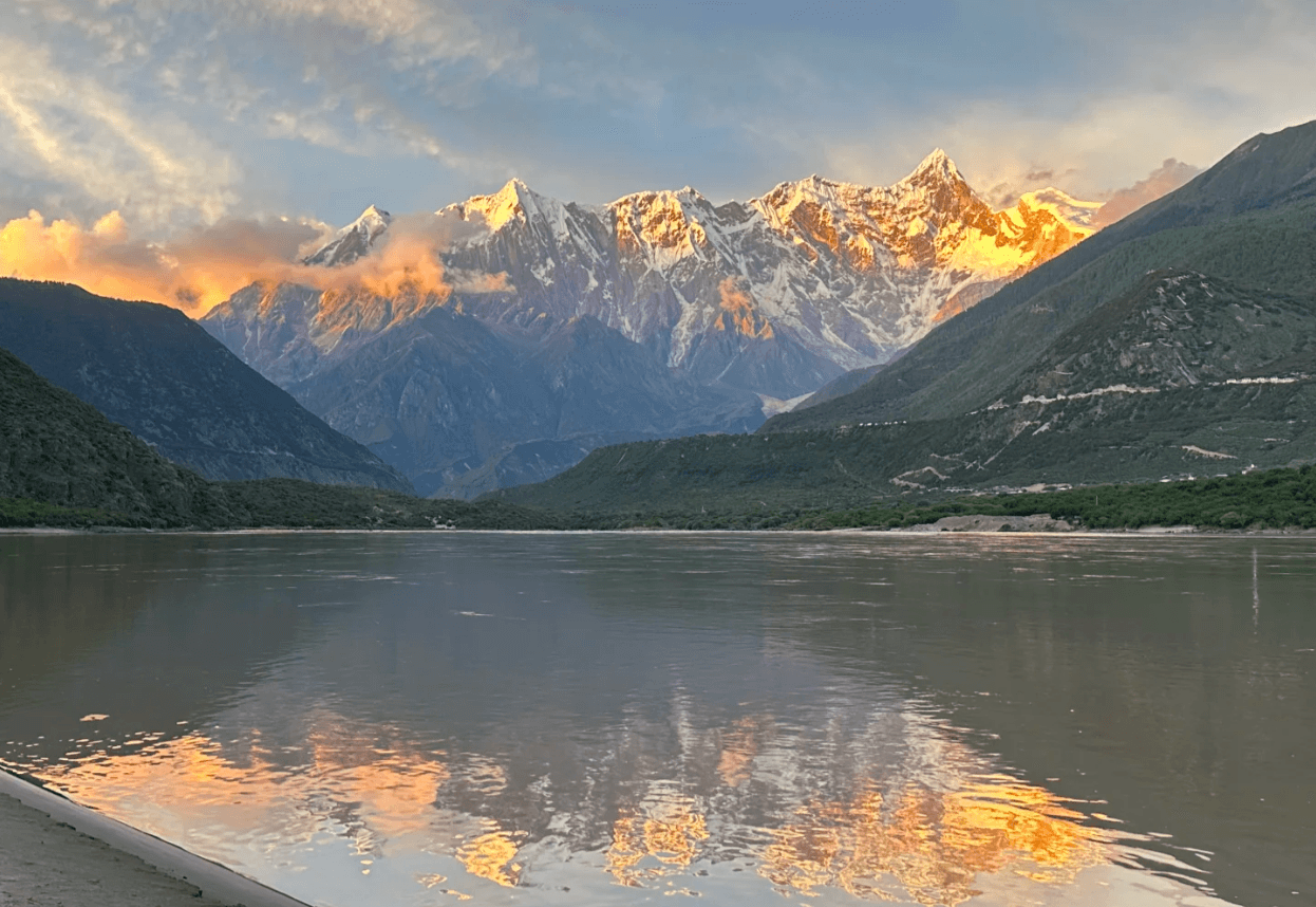 南迦巴瓦峰 南迦巴瓦峰