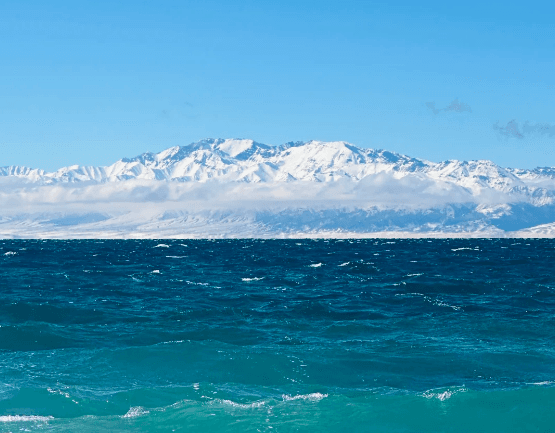 赛里木湖 赛里木湖